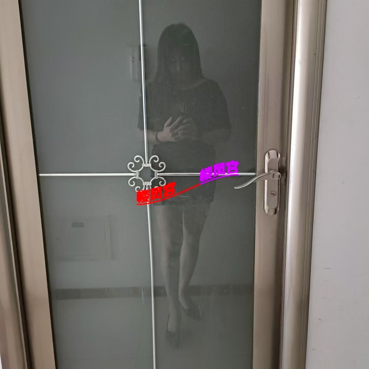 1000005200.jpg